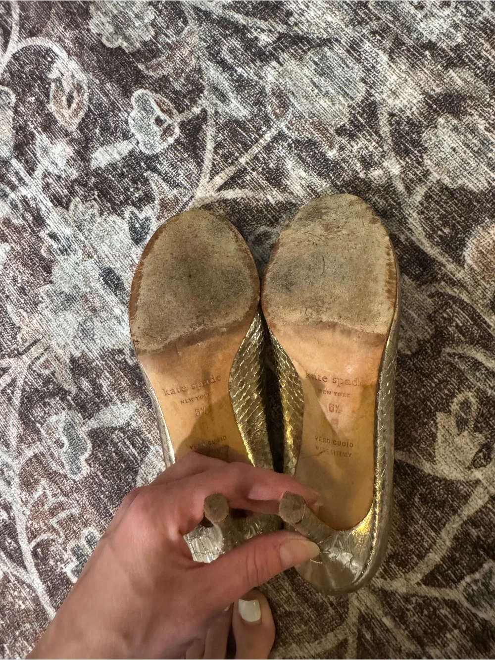 Kate Spade Gold Silver Textured Round Toe Pump - Women's Dress Heel